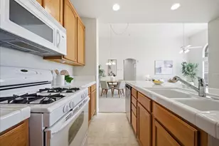1001 Ferry Cir, Folsom, CA 95630 - Photo 11