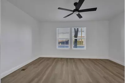 1209 E Pine Street, Lodi, CA 95240 - Photo 47