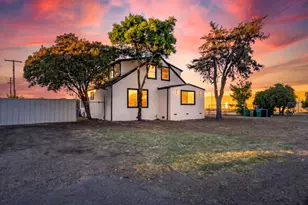 1209 E Pine St, Lodi, CA 95240 - Photo 3