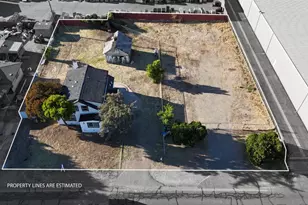 1209 E Pine St, Lodi, CA 95240 - Photo 7