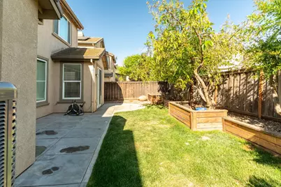 351 Danbury Place, Lathrop, CA 95330 - Photo 23