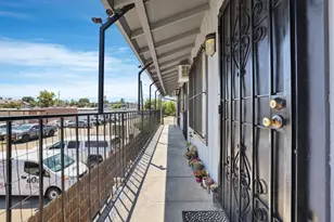 24 E Vine St, Stockton, CA 95202 - Photo 19