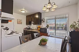 24 E Vine St, Stockton, CA 95202 - Photo 11
