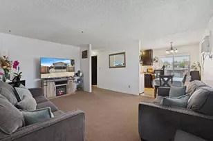 24 E Vine St, Stockton, CA 95202 - Photo 7
