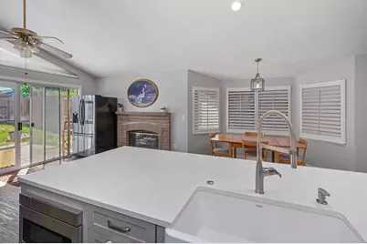 8965 White Star Way, Elk Grove, CA 95758 - Photo 11