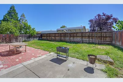 8965 White Star Way, Elk Grove, CA 95758 - Photo 35