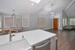 8965 White Star Way, Elk Grove, CA 95758 - Photo 9