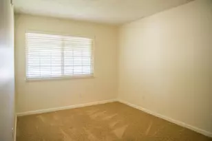 8201 Lake Forest Dr, Sacramento, CA 95826 - Photo 17