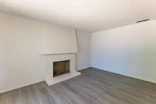 72 Lochmoor Cir, Sacramento, CA 95823 - Photo 25
