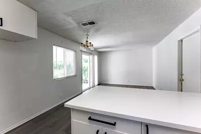 72 Lochmoor Circle, Sacramento, CA 95823 - Photo 19