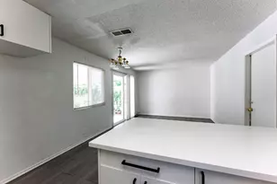 72 Lochmoor Cir, Sacramento, CA 95823 - Photo 19