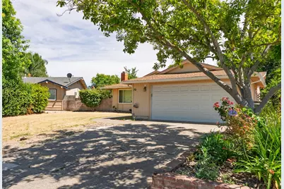 72 Lochmoor Circle, Sacramento, CA 95823 - Photo 3