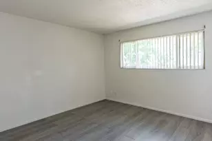 72 Lochmoor Cir, Sacramento, CA 95823 - Photo 35