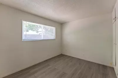 72 Lochmoor Circle, Sacramento, CA 95823 - Photo 31