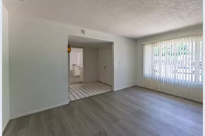 72 Lochmoor Circle, Sacramento, CA 95823 - Photo 27