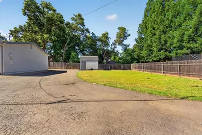 8204 Holly Drive, Citrus Heights, CA 95610 - Photo 25