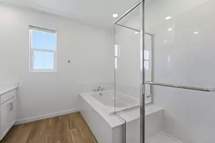 34 Solvang Ct, Elk Grove, CA 95758 - Photo 9