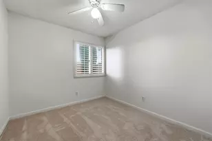 592 Charlemagne Ln, Tracy, CA 95376 - Photo 11