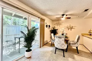 712 Roundtree Ct, Sacramento, CA 95831 - Photo 25