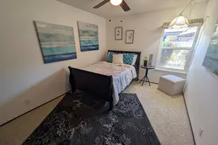 712 Roundtree Ct, Sacramento, CA 95831 - Photo 15