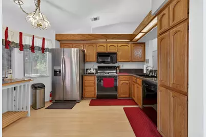 8409 Silver Run Way, Antelope, CA 95843 - Photo 9