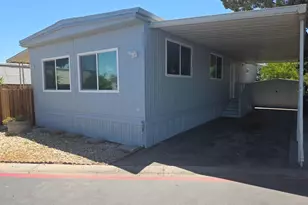 E Hatch Rd, Modesto, CA 95351 - Photo 9
