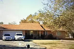 2847 S B St, Stockton, CA 95206 - Photo 1