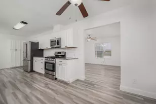 3136 Palmer St, Sacramento, CA 95815 - Photo 11