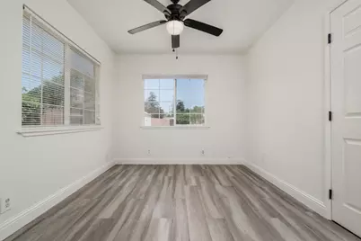 3136 Palmer Street, Sacramento, CA 95815 - Photo 21