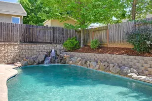 2599 Vaquero Vista Dr, Auburn, CA 95603 - Photo 3
