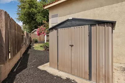 1049 Zumstein Drive, Ripon, CA 95366 - Photo 37