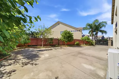 9487 Winding River Way, Elk Grove, CA 95624 - Photo 71
