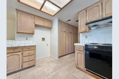 803 Carrie Street, Stockton, CA 95206 - Photo 11