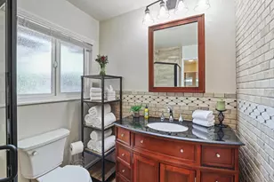 1317 Edgewood Dr, Lodi, CA 95240 - Photo 31