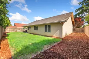 924 E Milgeo Ave, Ripon, CA 95366 - Photo 33