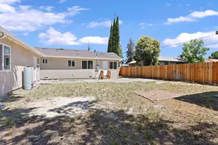 2346 E Hackberry Street Califo, Stockton, CA 95205 - Photo 15