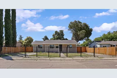 2346 E Hackberry Street Califo, Stockton, CA 95205 - Photo 1