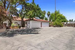 1300 N Berkeley Ave, Turlock, CA 95380 - Photo 55