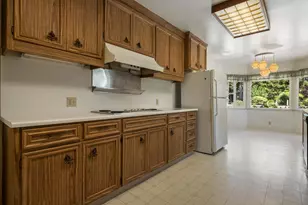 1300 N Berkeley Ave, Turlock, CA 95380 - Photo 19
