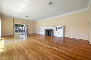 1300 N Berkeley Ave, Turlock, CA 95380 - Photo 11