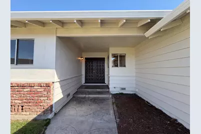 8845 Los Olivas Court, Stockton, CA 95210 - Photo 27