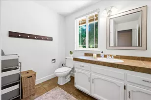 14240 Hollydale Rd, Grass Valley, CA 95945 - Photo 19