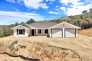 43640 Ranger Cir Dr, Coarsegold, CA 93614 - Photo 1