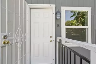 3312 38th St, Sacramento, CA 95817 - Photo 27