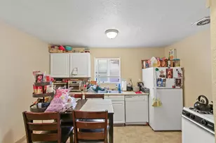 3312 38th St, Sacramento, CA 95817 - Photo 9
