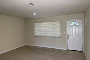 7812 51st Ave, Sacramento, CA 95828 - Photo 5
