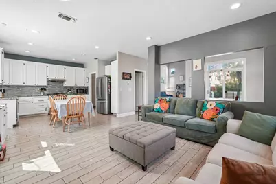 6190 Fieldale Drive, Elk Grove, CA 95758 - Photo 13