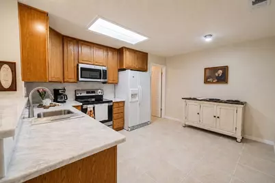 426 Glenbriar Circle, Tracy, CA 95377 - Photo 7
