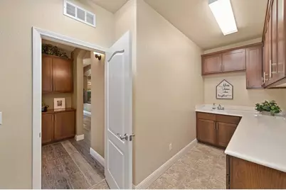 3465 Listan Way, Rancho Cordova, CA 95670 - Photo 47
