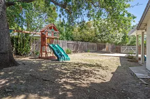 6417 Sandstone St, Carmichael, CA 95608 - Photo 37